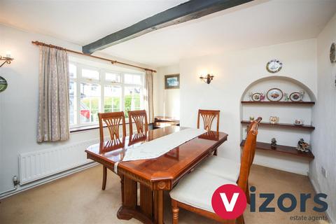 45 Bromsgrove Road, Studley, B80 7PG