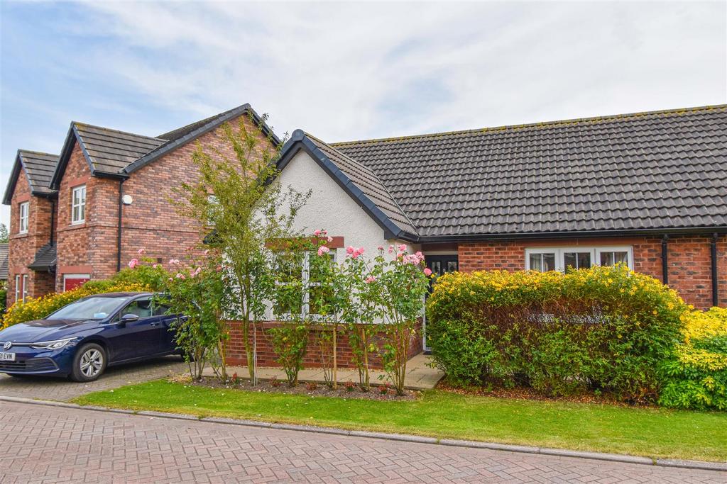 Clifton Hill Gardens, Clifton, Penrith 2 bed bungalow £210,000