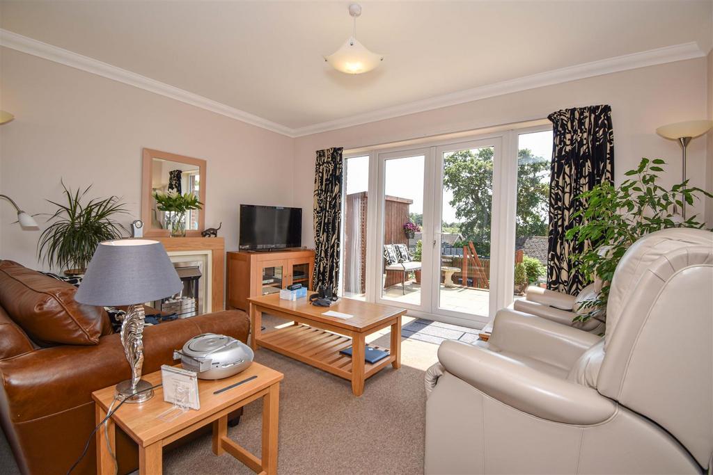 Clifton Hill Gardens, Clifton, Penrith 2 bed bungalow £210,000