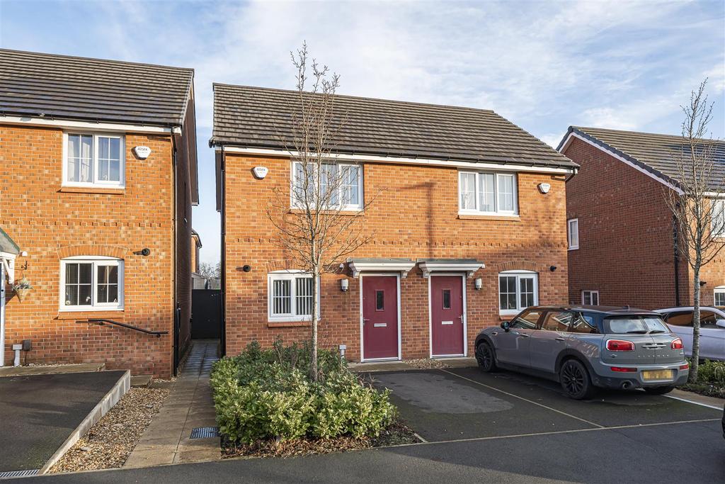 Bromilow Close, Hindley Green, Wigan 2 bed house £120,000