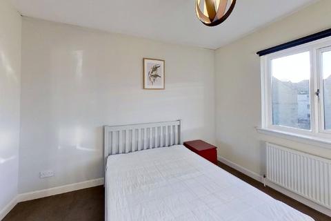 undefined, Allanfield, Edinburgh, EH7