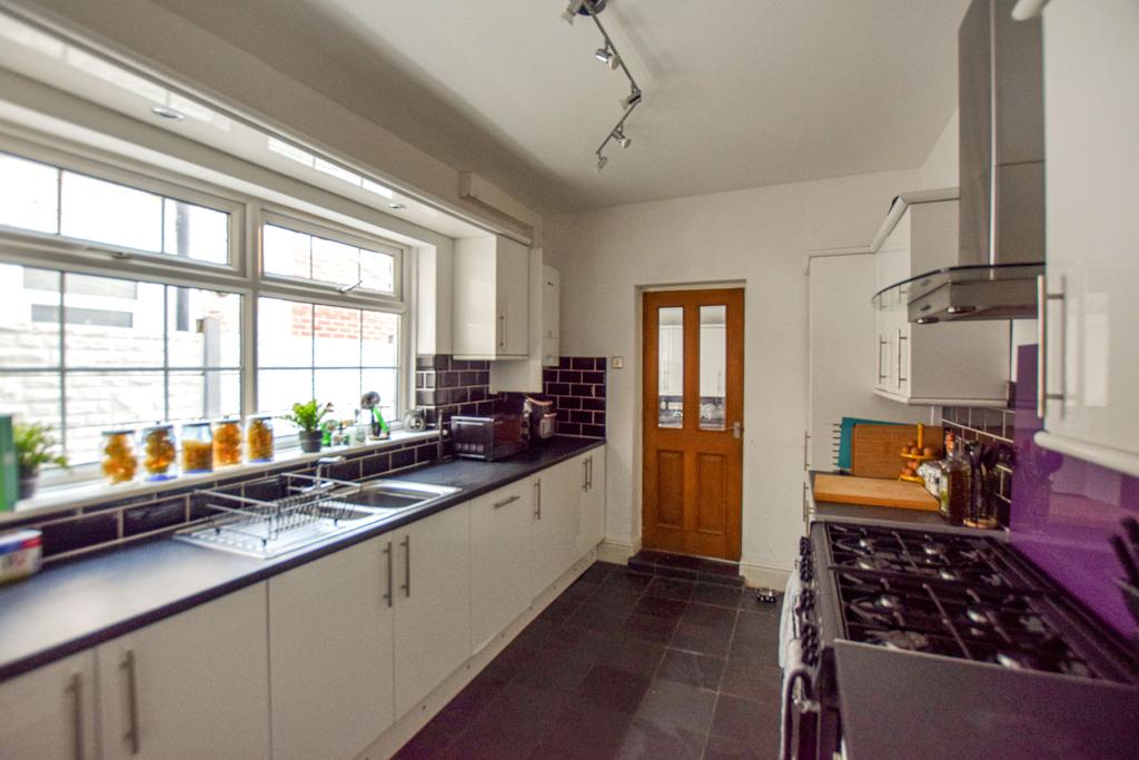 Millfield Road, Widnes, Cheshire, WA8... 2 bed townhouse £150,000