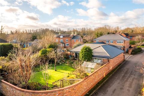 5 bedroom detached house for sale - Cloebury Paddock, Woolstone, Milton Keynes, Buckinghamshire, MK15