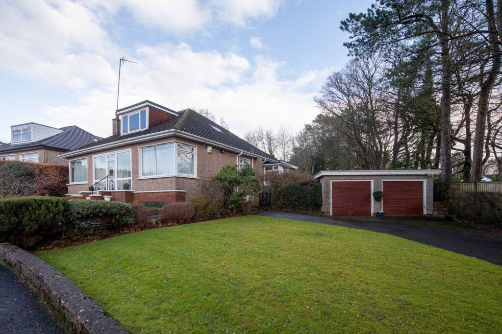 Lomond Drive, Newton Mearns 3 bed detached bungalow for sale £399,000