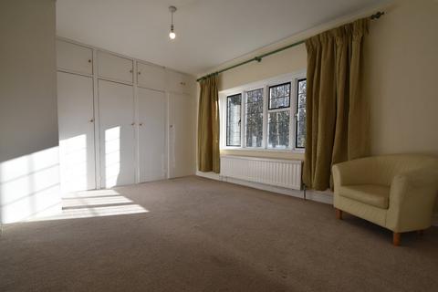 1 bedroom property to rent, Kingsway, Chalfont St. Peter, Gerrards Cross, SL9