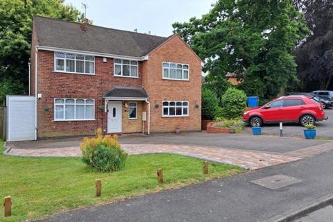 19 Charlecott Close, Birmingham, B13 0DE