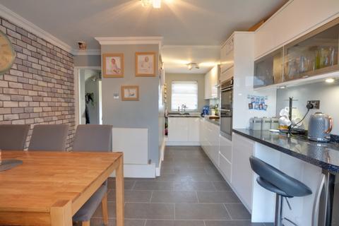26 Tunnmeade, Ifield, Crawley, RH11 0QR