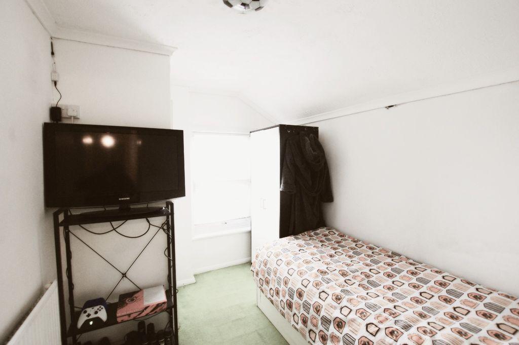 Bedroom 3 (Single)