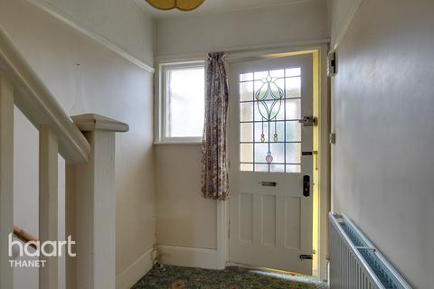 3 bedroom semi-detached house for sale - Waverley Road, Margate