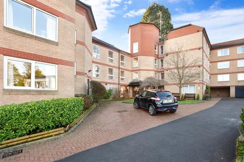 2 bedroom flat for sale - High Road, Loughton, Essex