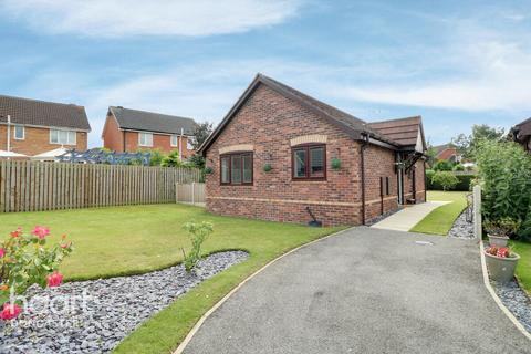 2 bedroom detached bungalow for sale - Church Meadow Road, Doncaster