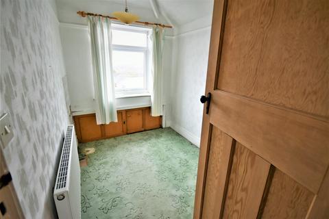 45 Sandway Road, Wrexham, LL11 2RB