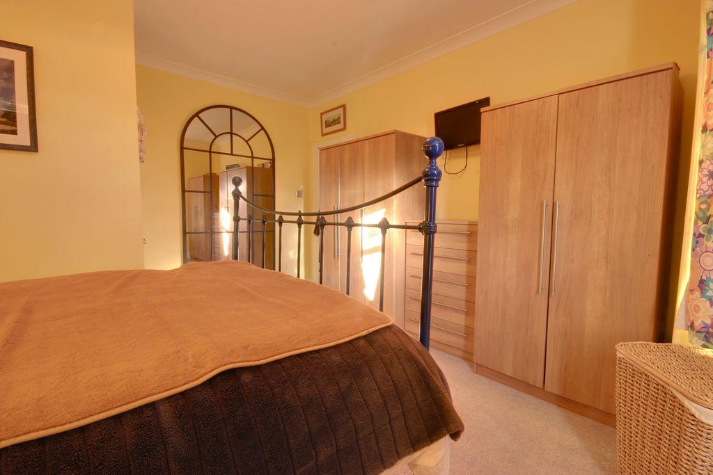 Bedroom 1 (Double with Ensuite)