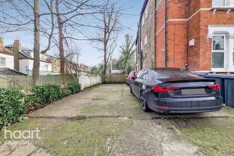 Flat 3, 1 Moreton Road, South Croydon, CR2 7DN