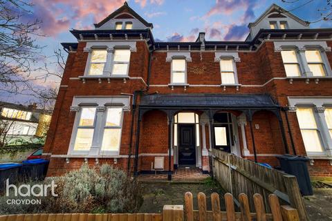 Flat 3, 1 Moreton Road, South Croydon, CR2 7DN