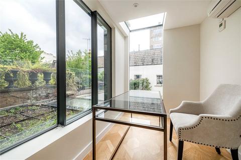 4 bedroom terraced house to rent, Albion Street, Hyde Park, W2