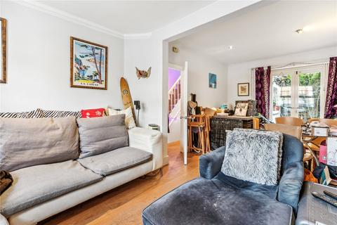 49 Orbain Road, London, SW6 7JZ