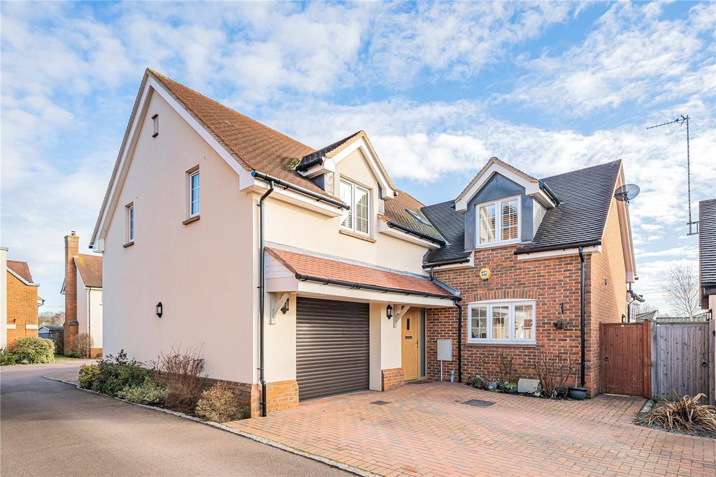 Fishers Field, Maulden, Bedfordshire, MK45 4 bed detached house £825,000