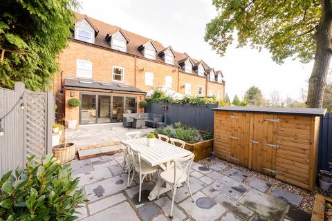 29 Dorsington Close, Hatton Park, Warwick, CV35 7TH