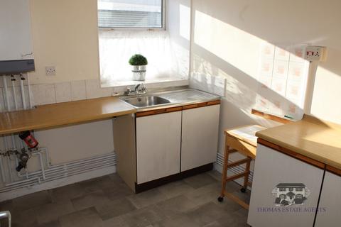 1 bedroom ground floor flat to rent - Victoria Street, Tonypandy, Rhondda Cynon Taff, CF40 2QB