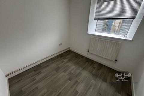 undefined, Victoria Street, Trealaw, Tonypandy, Rhondda Cynon Taff, CF40 2QB