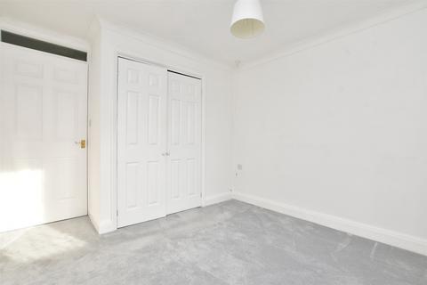 1 bedroom flat for sale, Monks Walk, Reigate, Surrey