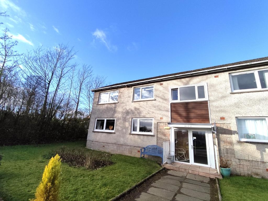 Aviemore Gardens, Bearsden, Glasgow, G61 1 bed flat £695 pcm (£160 pw)
