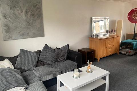2 bedroom flat for sale - White Gates Court, Skewen, Neath, Neath Port Talbot.