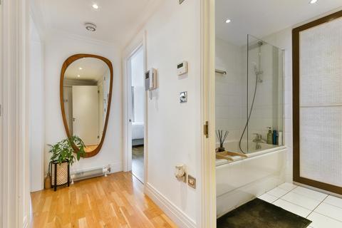 Apartment 20, 2 Point Wharf Lane, Brentford, TW8 0EA