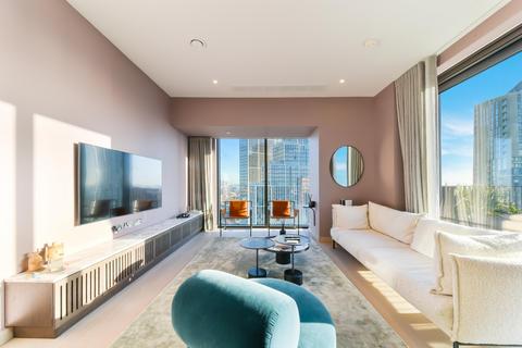 2 bedroom apartment to rent, Legacy Building, Embassy Gardens, London, SW11
