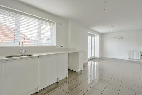 8 Birchwood Grove, Middlesbrough, TS6 0GE