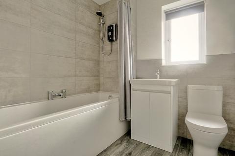8 Birchwood Grove, Middlesbrough, TS6 0GE