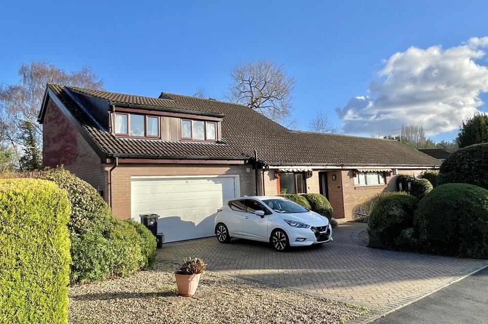 St Leonards, Ringwood, BH24 2PY 4 bed detached house for sale £750,000