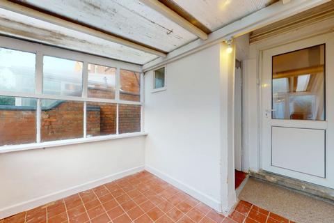42 Ashburnham Road, Northampton, NN1 4QY