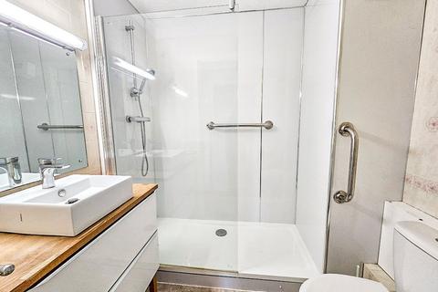 1 bedroom apartment for sale, Longdon Court, 35 Junction Road, RM1