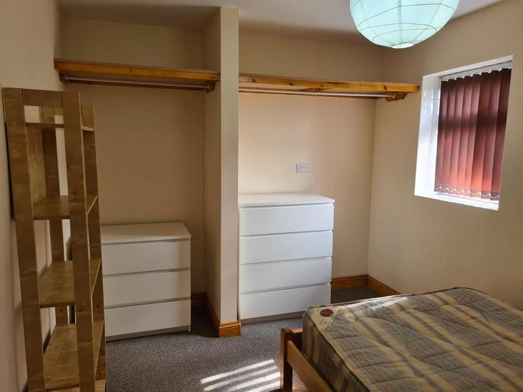 Lytton Road, Oxford 1 bed in a house share £675 pcm (£156 pw)