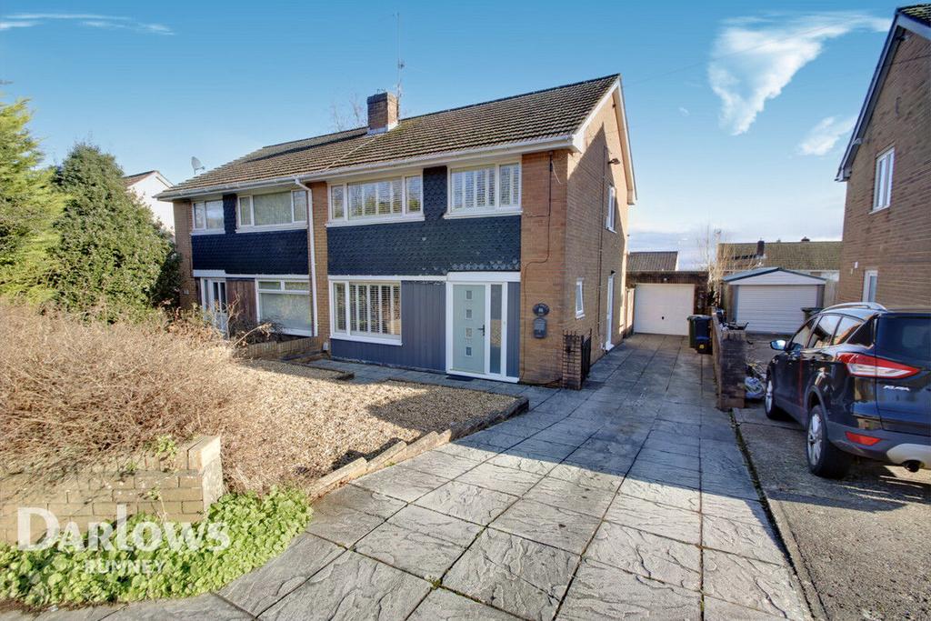 Greenway Road, Cardiff 3 bed semidetached house for sale £230,000