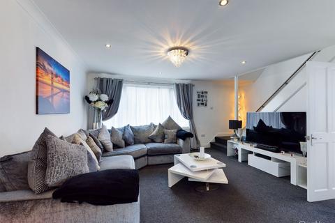 1 Markfield, Croydon, CR0 9HH