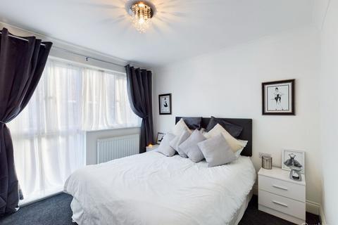 1 Markfield, Croydon, CR0 9HH