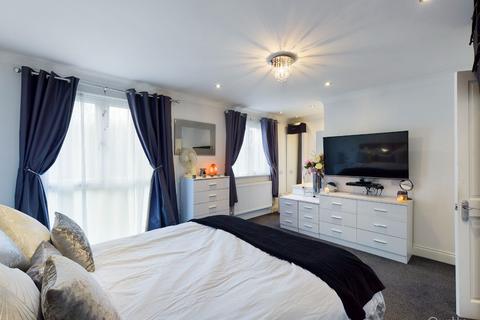 1 Markfield, Croydon, CR0 9HH