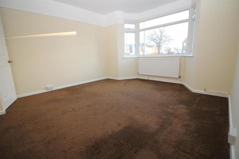 2 bedroom bungalow for sale - Coopers Lane, Clacton-on-Sea