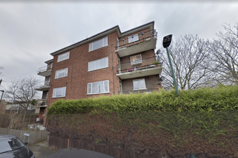 2 bedroom flat to rent, Nightingale Lane, London, E11