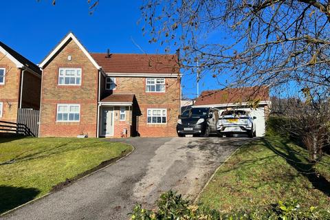 26 Beech Wood Drive, Tonyrefail, Porth, CF39 8JE
