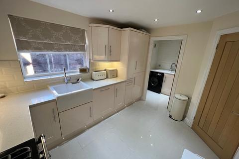 26 Beech Wood Drive, Tonyrefail, Porth, CF39 8JE