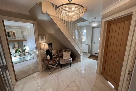 26 Beech Wood Drive, Tonyrefail, Porth, CF39 8JE