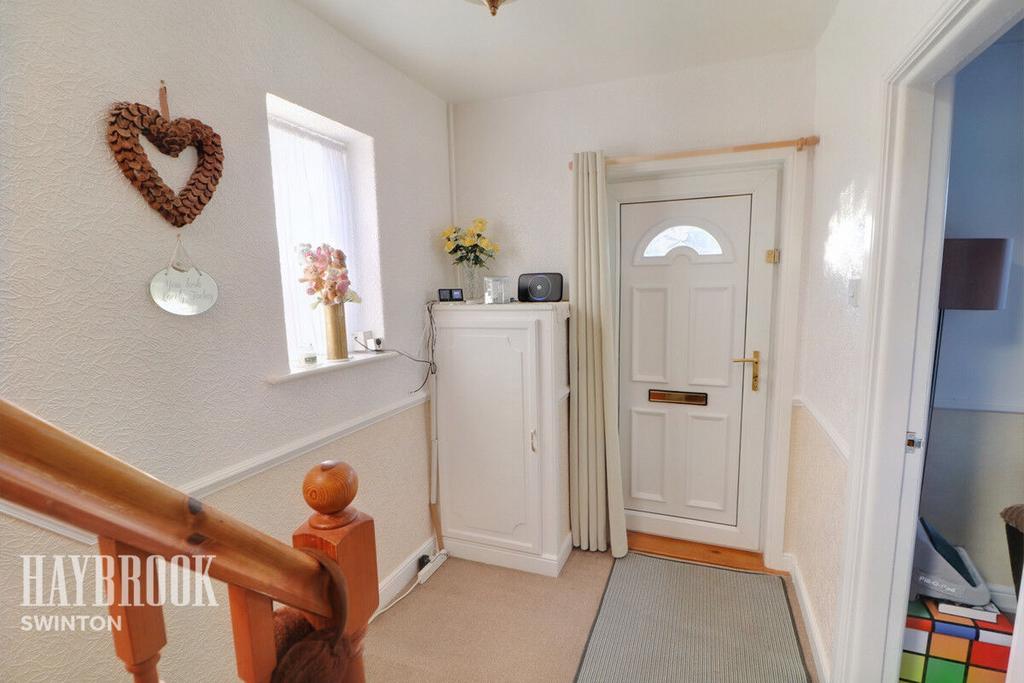 Valley Road, Swinton 3 bed semidetached house for sale £170,000