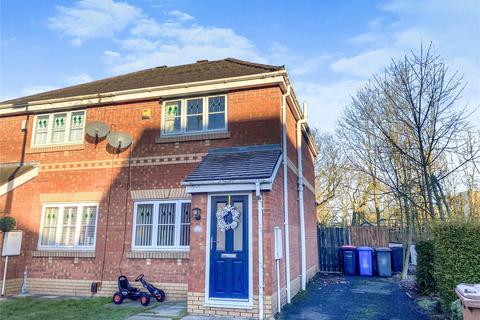 2 bedroom semi-detached house to rent, Chendre Close, Pendlebury, Swinton, M27