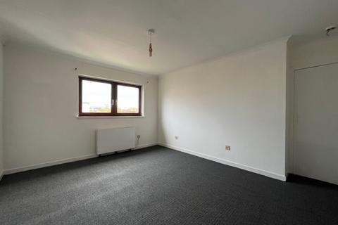 Studio to rent, 10G Centenary Gardens Coatbridge