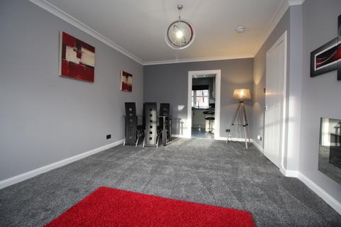 2 bedroom flat to rent, 11 Wallace Gate, Stirling, FK8 1TT