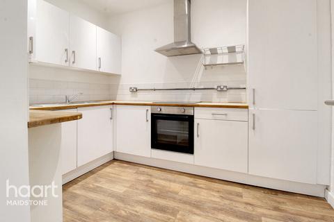 1 bedroom apartment for sale, Forstal Road, Aylesford